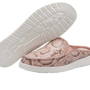 Hey Dude Lexi Leopard Pink Slip Ons Sz 7/EU 38